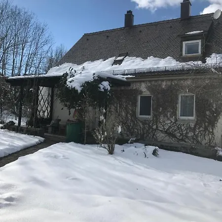 아파트 Monteurzimmer Ostalb 라우하임